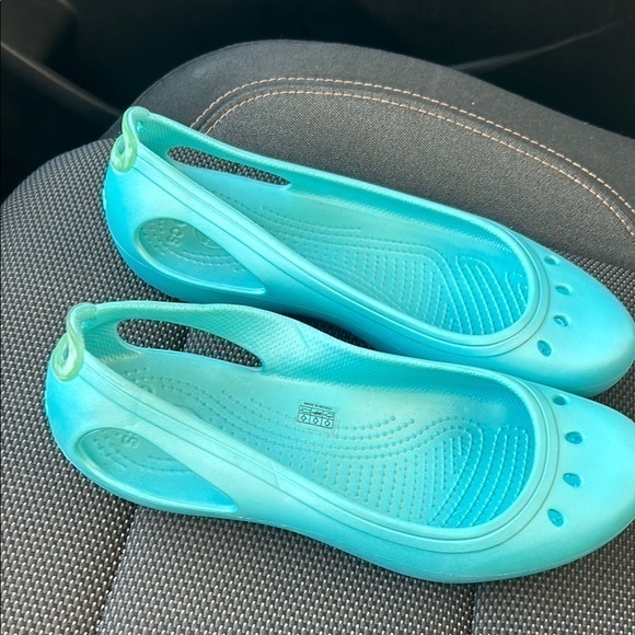 CROCS Shoes - CROCS Blue Mules & Clogs Lightweight Slip-On Size 10 women’s